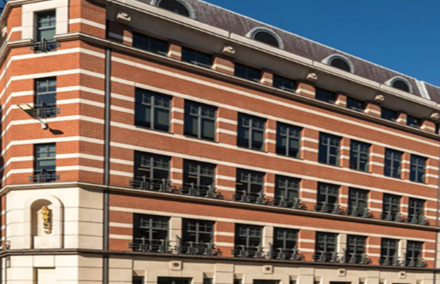 Giltspur Street London EC1A