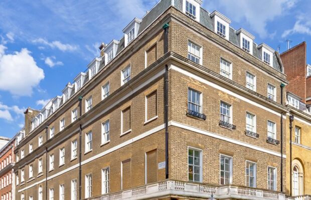 St James’s Square London SW1Y