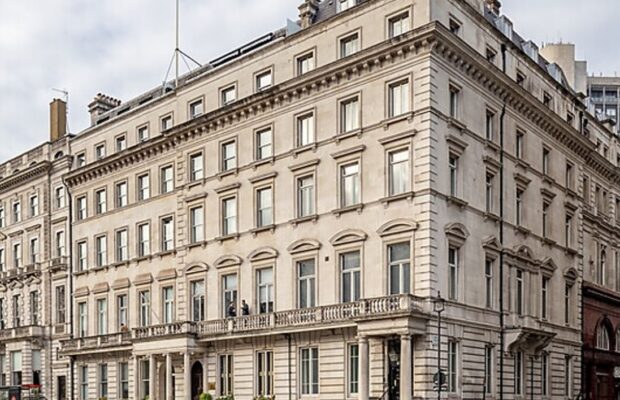 Piccadilly London W1J
