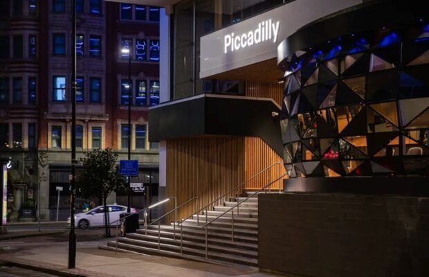 Piccadilly Manchester M1