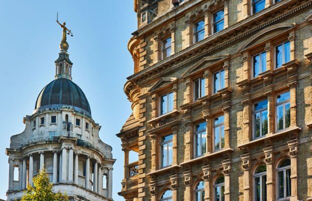 Snow Hill London EC1A