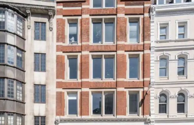 Snow Hill London EC1A