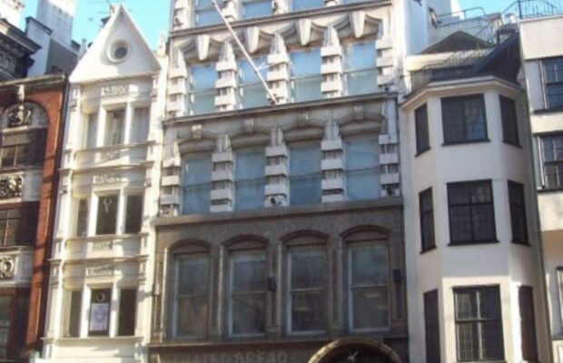 Strand London WC2R
