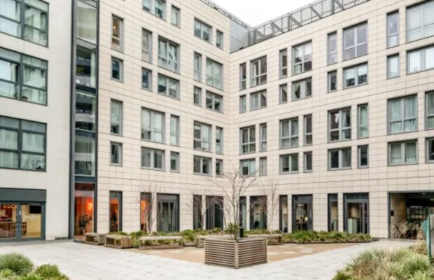 City Road London EC1V