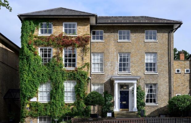 London Road Guildford GU1