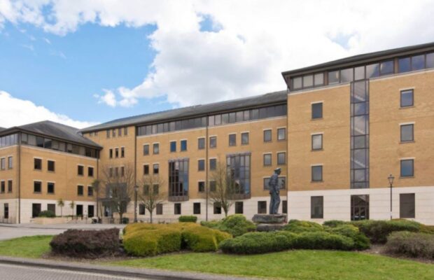 Grosvenor Square Southampton SO15