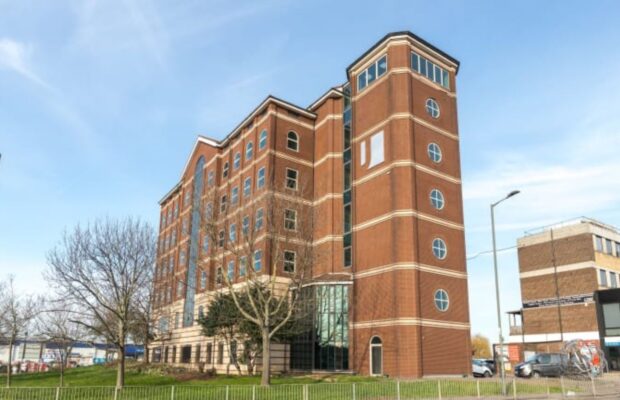 London Road London IG11