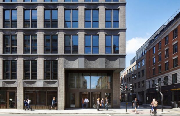 City Road London EC1Y
