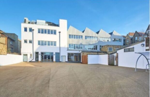 Fishers Lane Chiswick W4