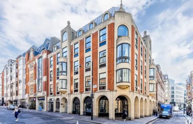 Kensington High Street London W14